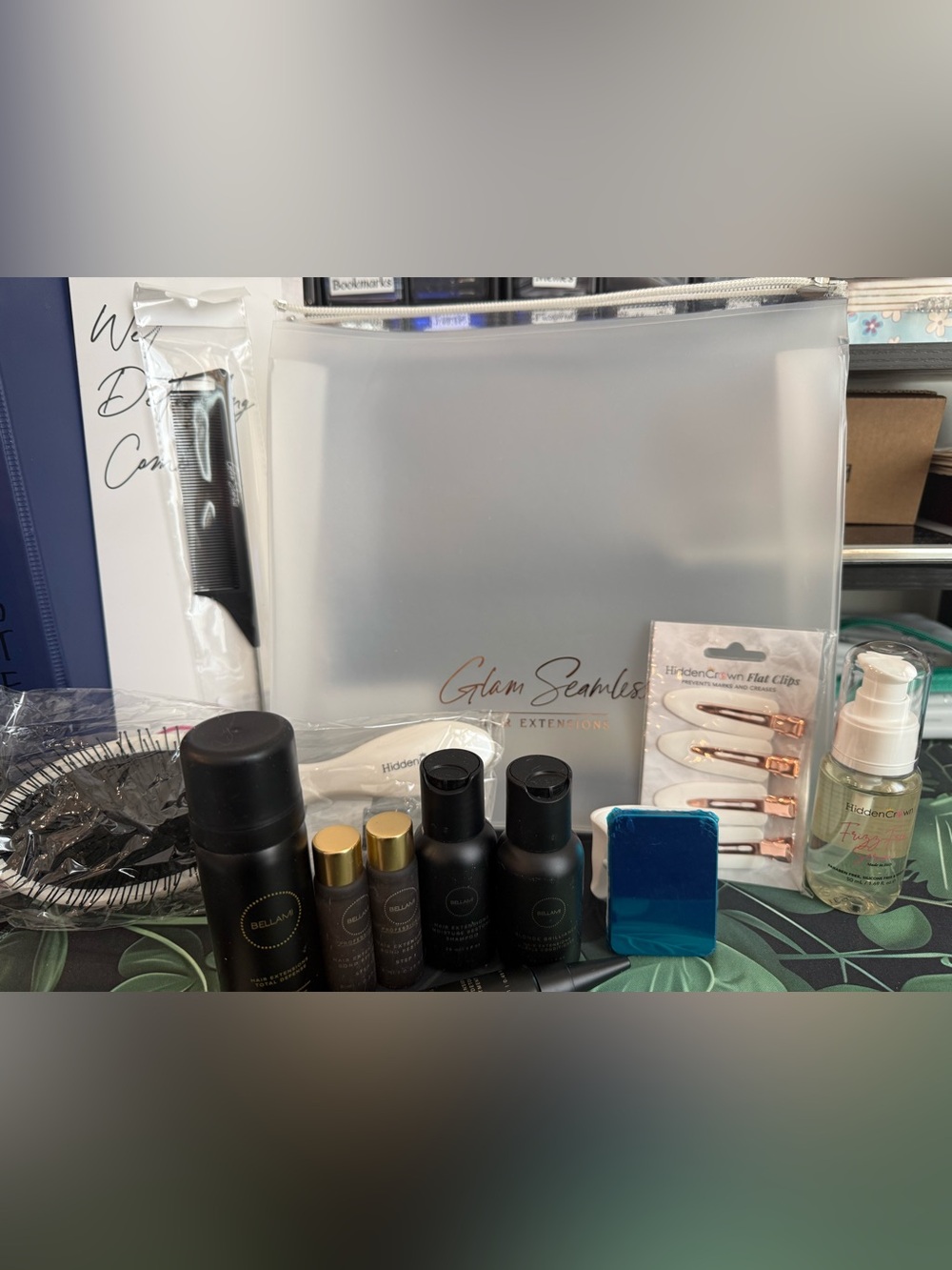 BELLAMI Black and Gold Hair Care Lux Grab Bag